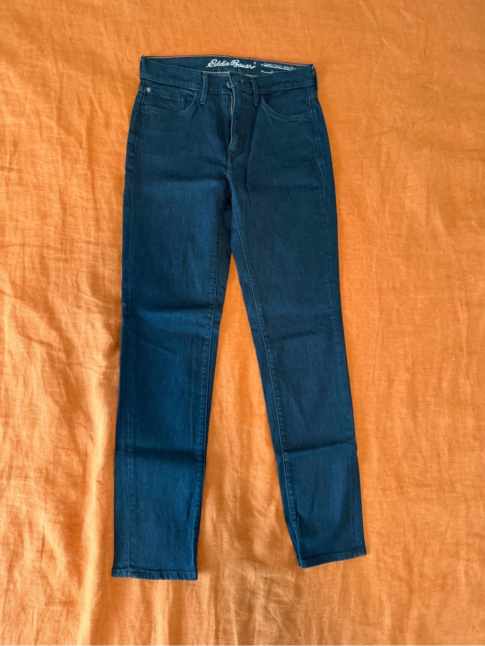 Eddie Bauer Women’s Dark Blue Slightly Curvy High Rise Slim Straight Jeans, size